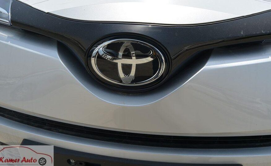 2018 YM, Toyota CHR, 1.2L Turbo Gasoline, automati